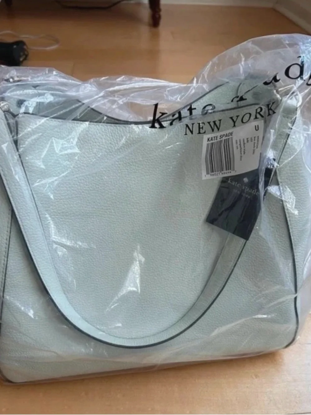 BNWT kate spade Pebbled Leather Shoulder Hobo Bag